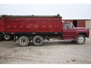 Property photo 8 - FARM EQUIPMENT AUCTION IN KNOX COUNTY, INDIANA
